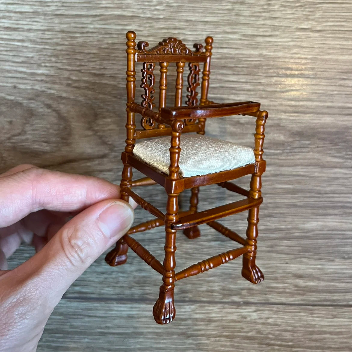 1:12 Scale European Style Miniature Dollhouse Furniture Set Carved Table Chair Computer Desk Office Scene Miniature Decor