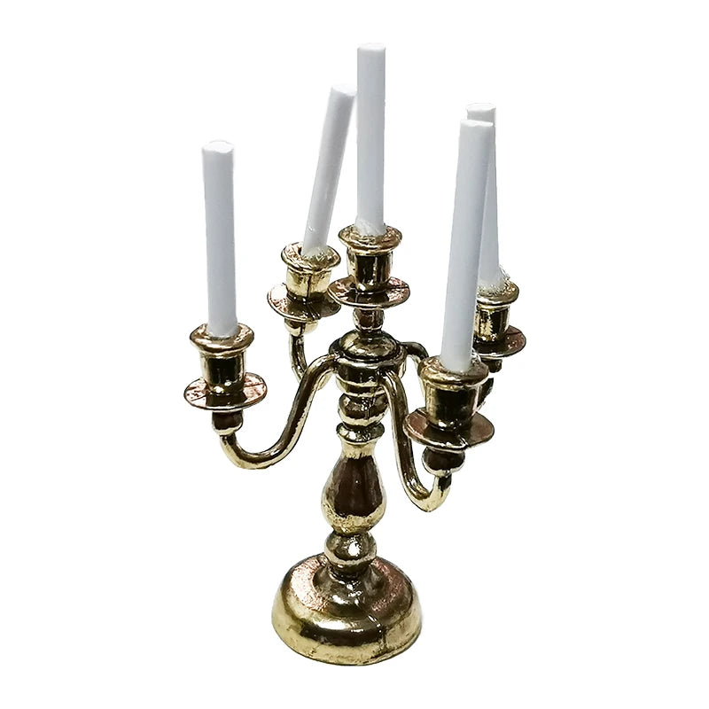 Candelabro de metal en miniatura a escala 1:12, accesorio para casa de muñecas, centro de mesa para fiesta navideña.