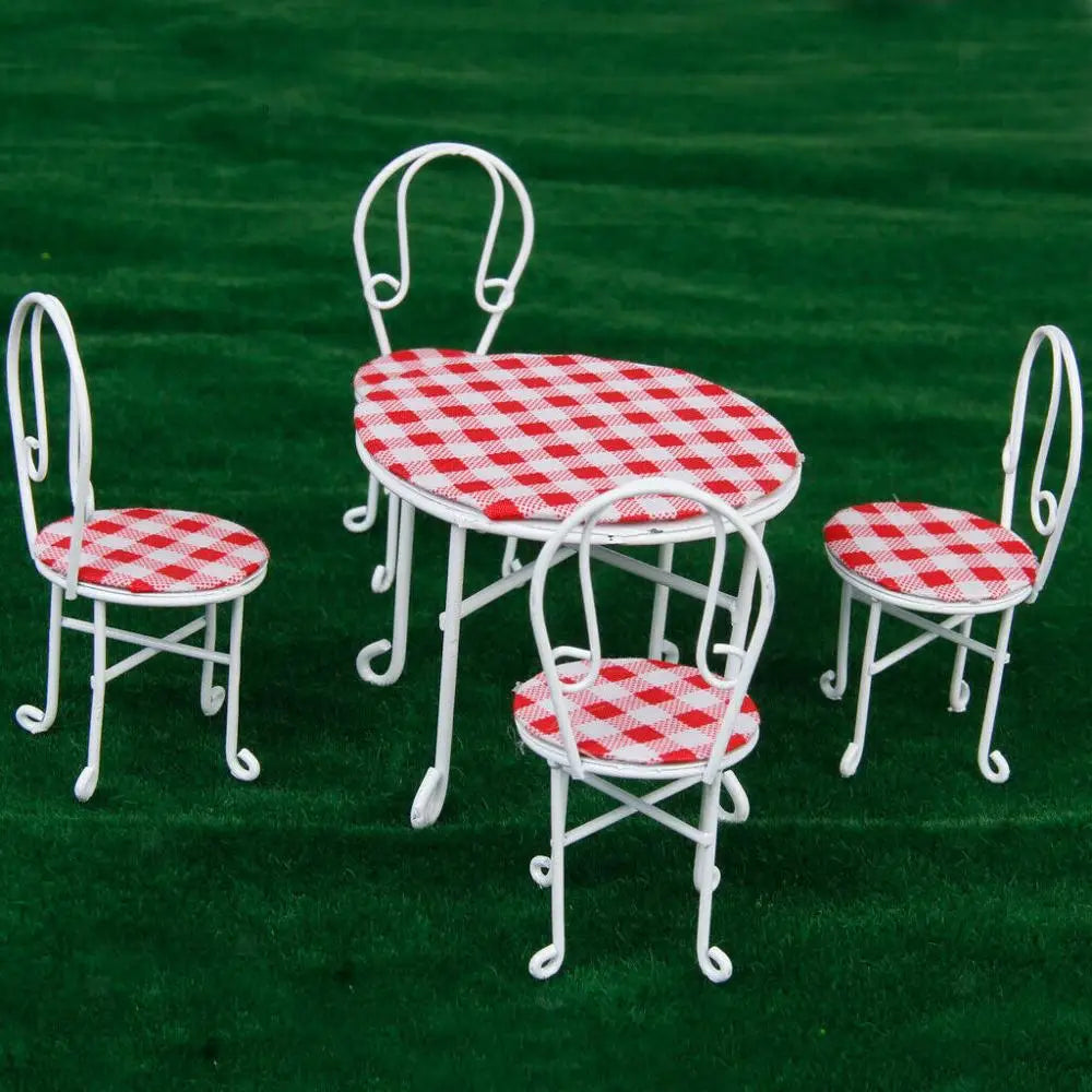 1:12 Scale Miniature Dining Table And Chair Set Iron Delicate Red Lattice Dollhouse Furniture
