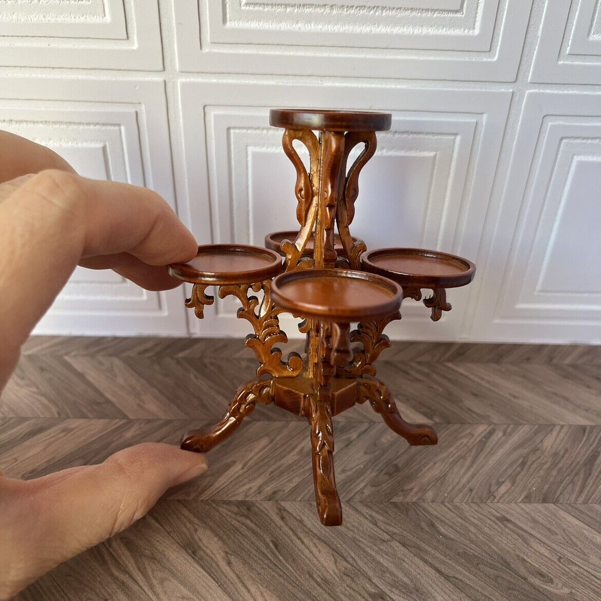 Muebles en miniatura para casa de muñecas Mini OB11 Muebles BJD Swan Flower Stand 1:12