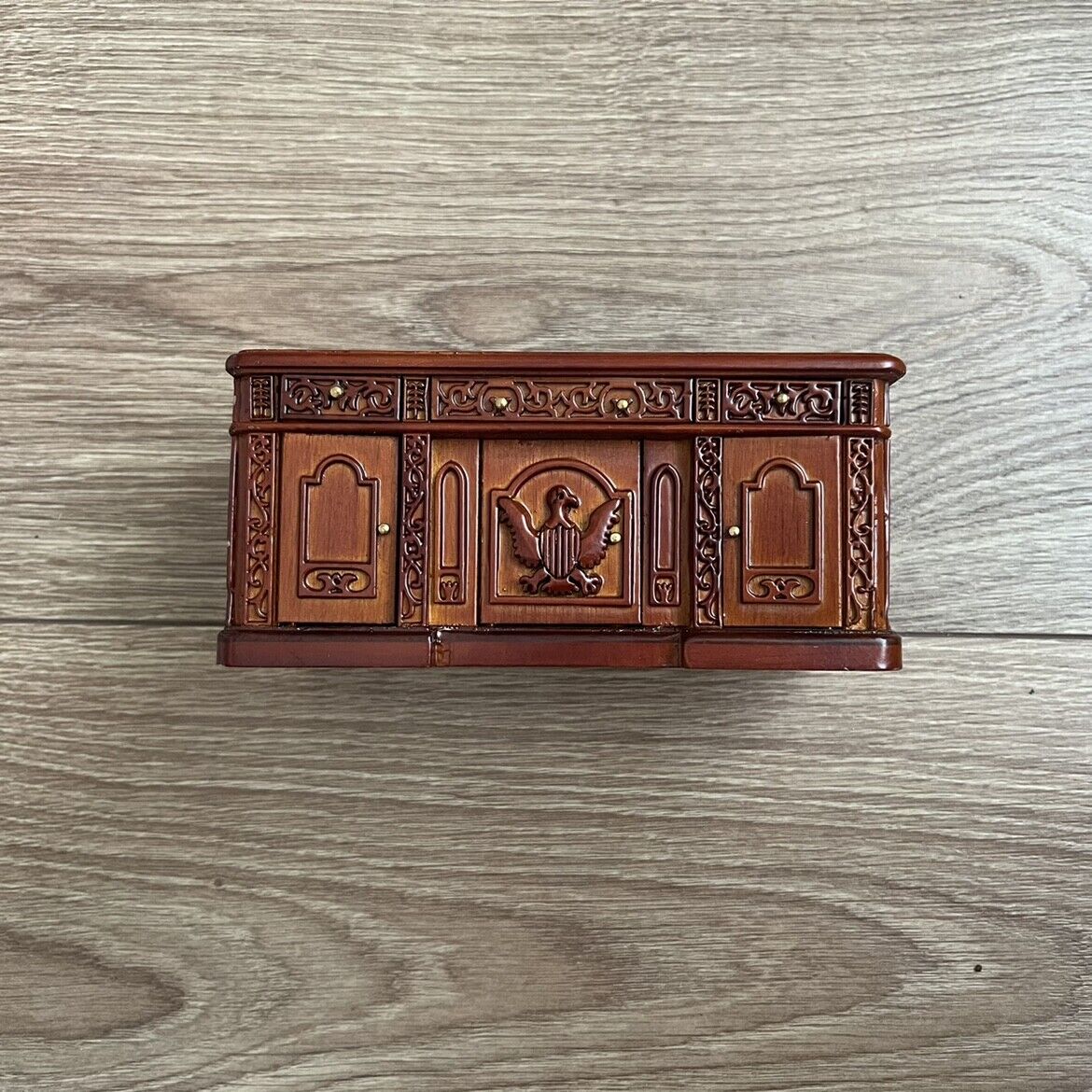 1:12 Maison de poupée Maison Blanche Bureau présidentiel Costume Aigle Bureau Tables périphériques