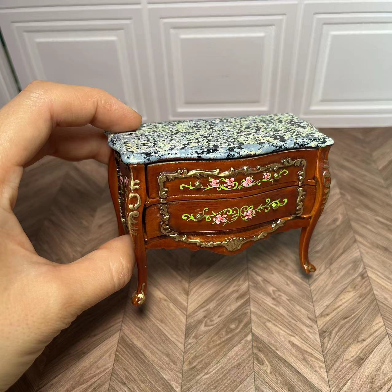 Casa de muñecas en miniatura 1:12, muebles en miniatura, cómoda con cajones.