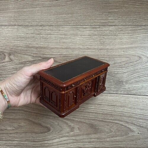 1:12 Maison de poupée Maison Blanche Bureau présidentiel Costume Aigle Bureau Tables périphériques