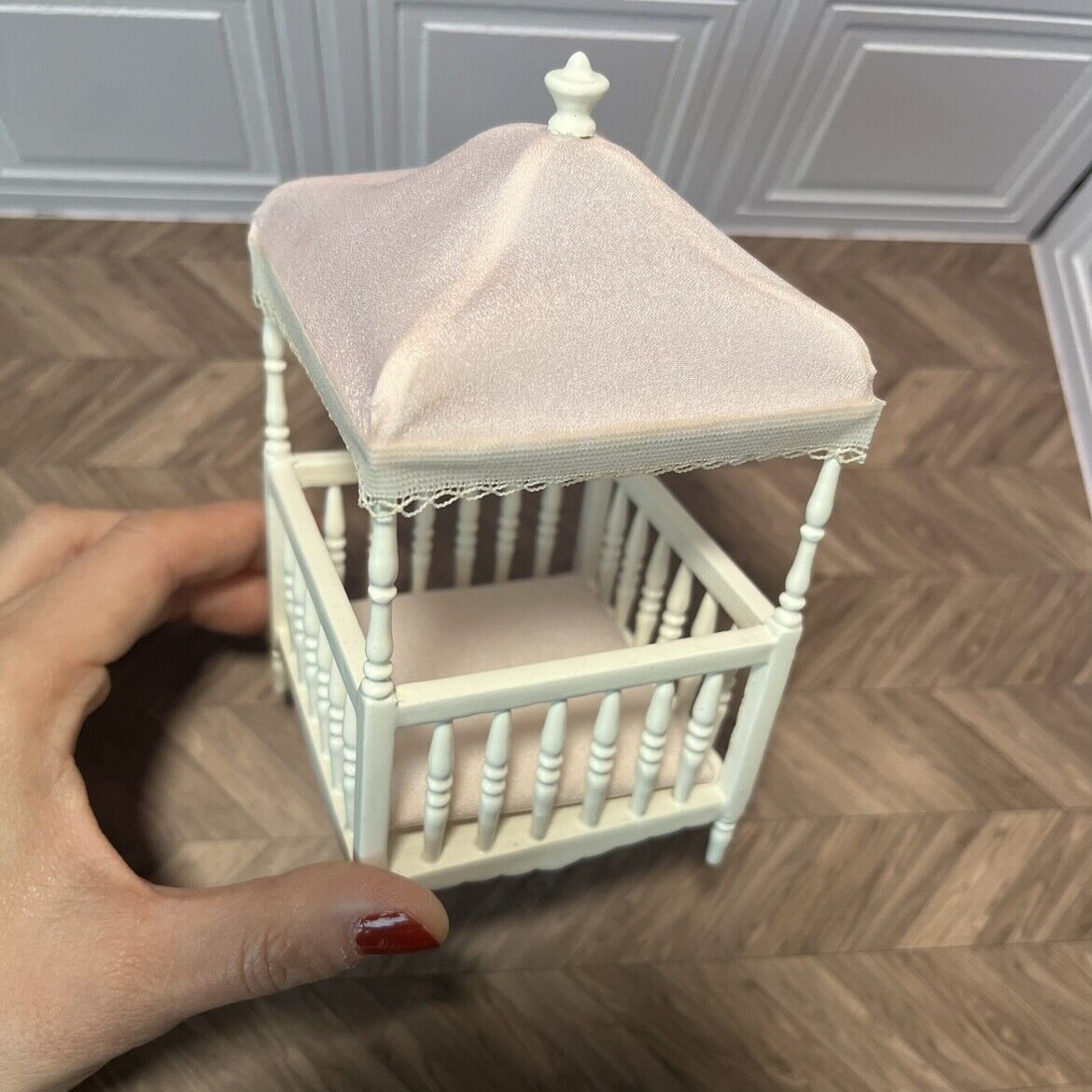 Muebles en miniatura Blythe Ob11, muebles hechos a mano, modelo rosa, techo, cuna blanca