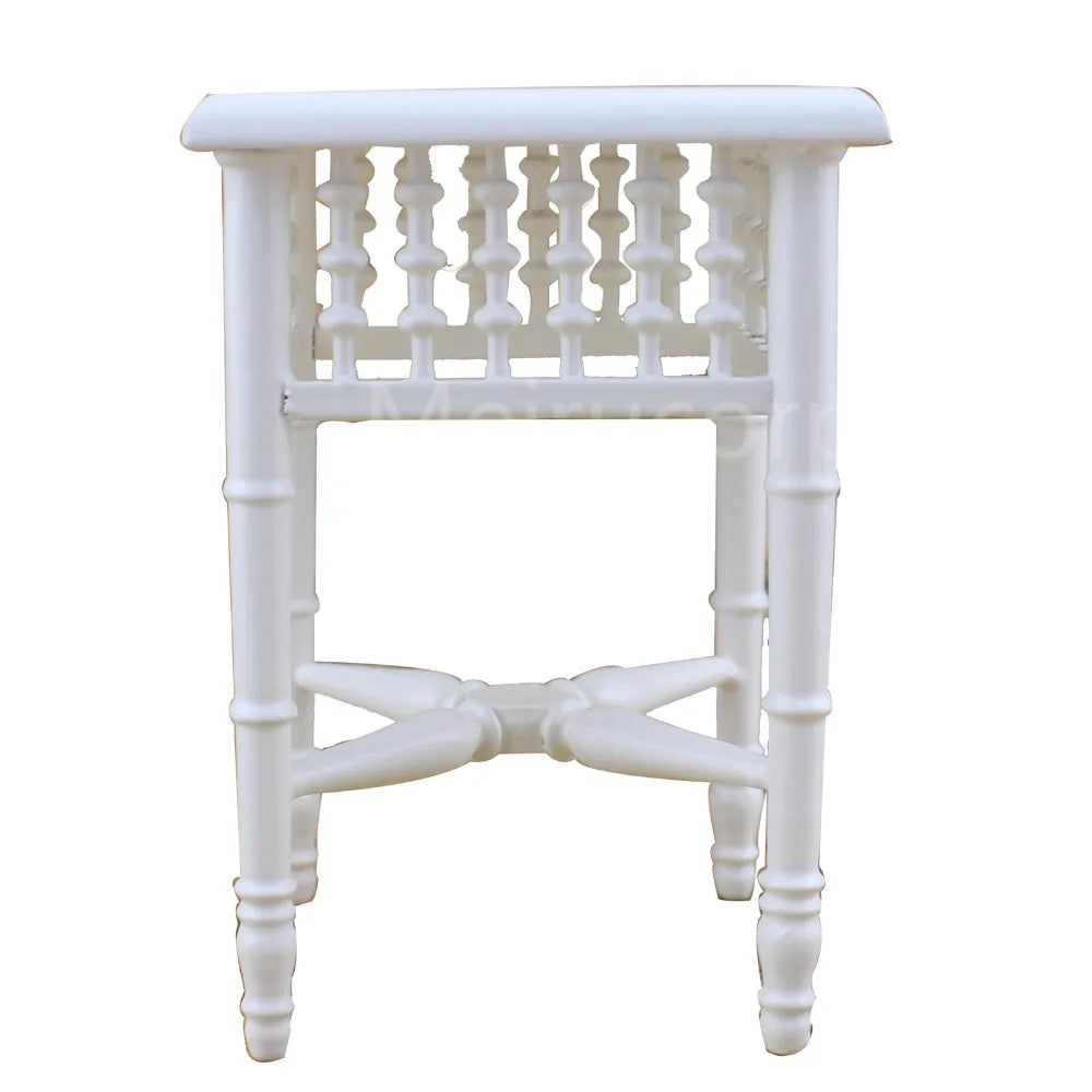 Mobilier de maison de poupée à l'échelle 1:6 - Table à thé carrée classique pour poupées BJD