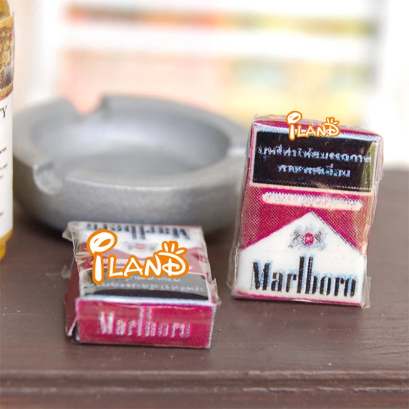 1:12 Scale Miniature Dollhouse Food Vintage Cigarettes For Dolls House 2pcs