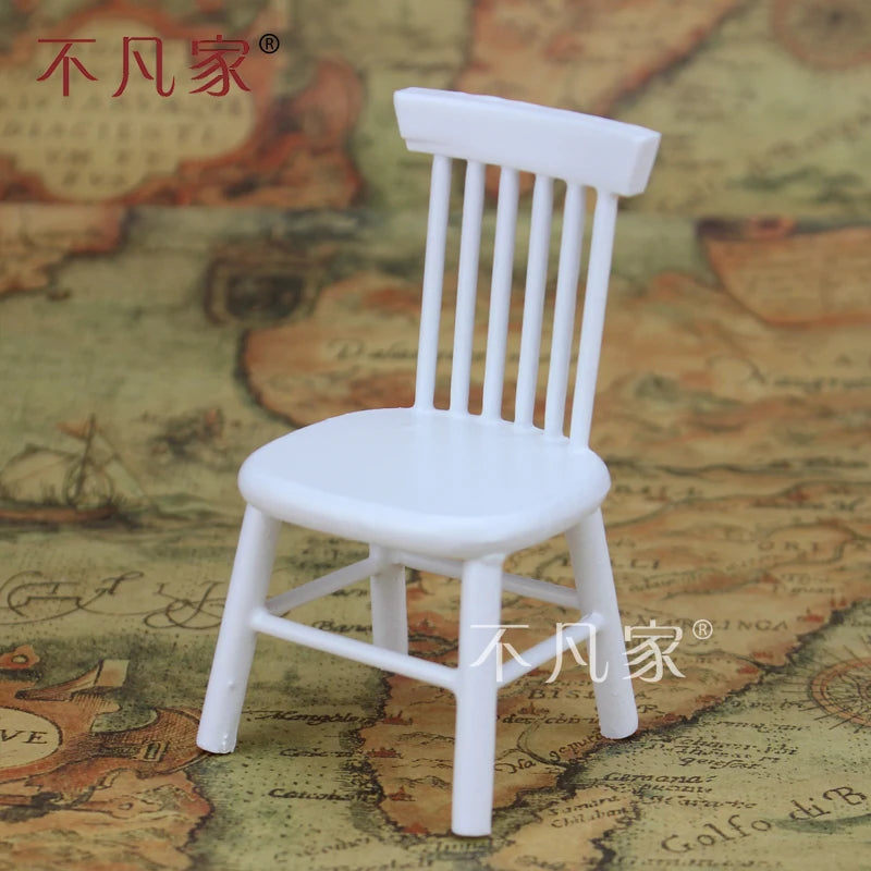 Conjunto de muebles para casa de muñecas a escala 1:12: mesa redonda blanca y sillas