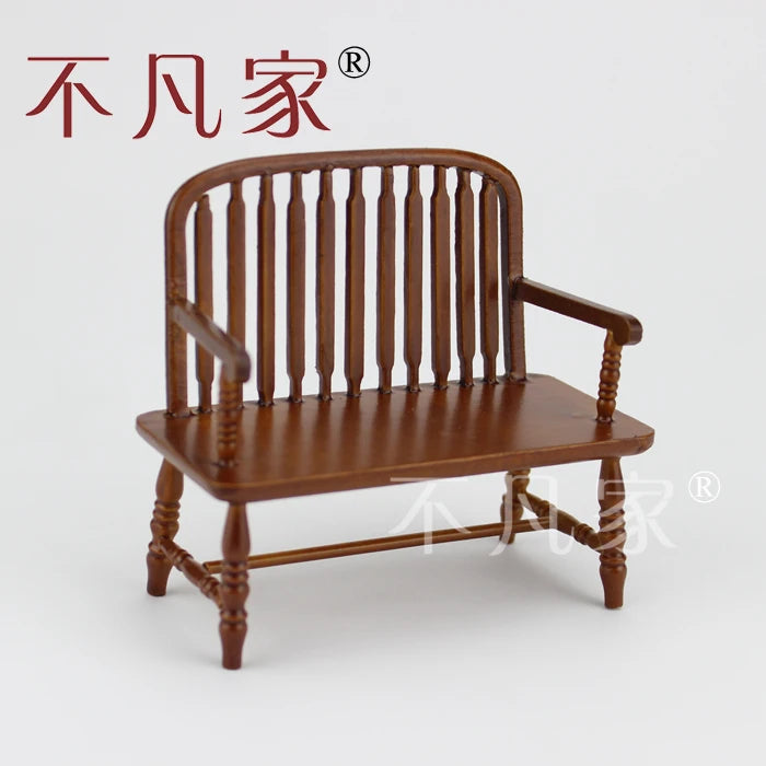 Silla de madera en miniatura a escala 1:12, muebles de casa de muñecas hechos a mano para decorar la sala de estar.