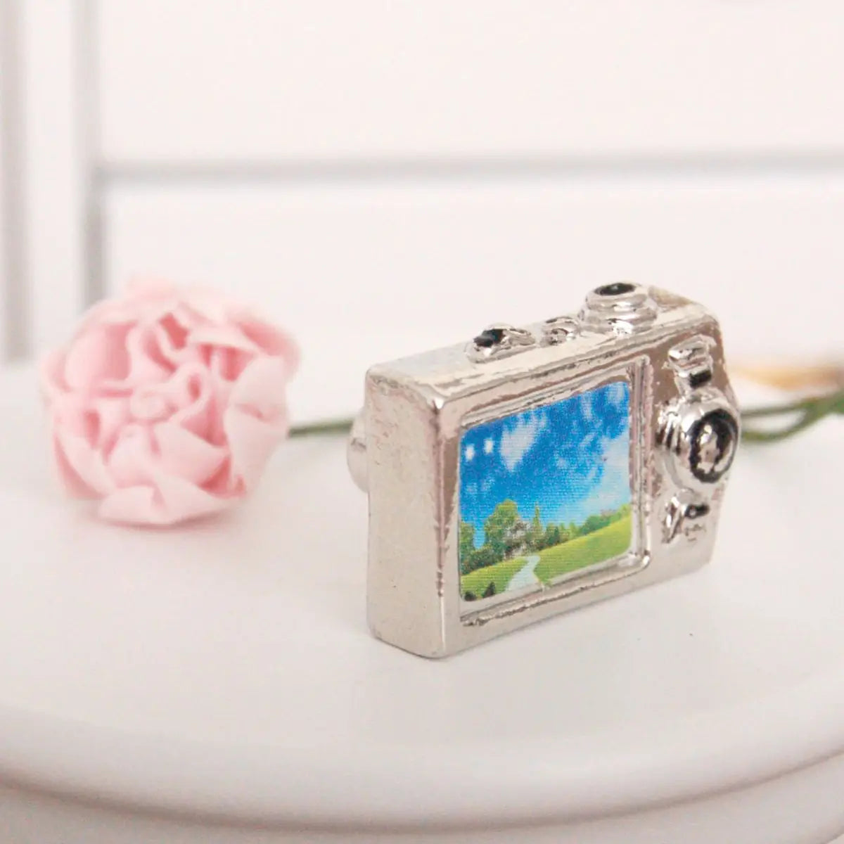 1:12 Scale Miniature Digital Camera Dollhouse Accessory Modern Photography Props