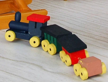 1:12 Scale Miniature Train Toy Model For Dollhouse Decoration