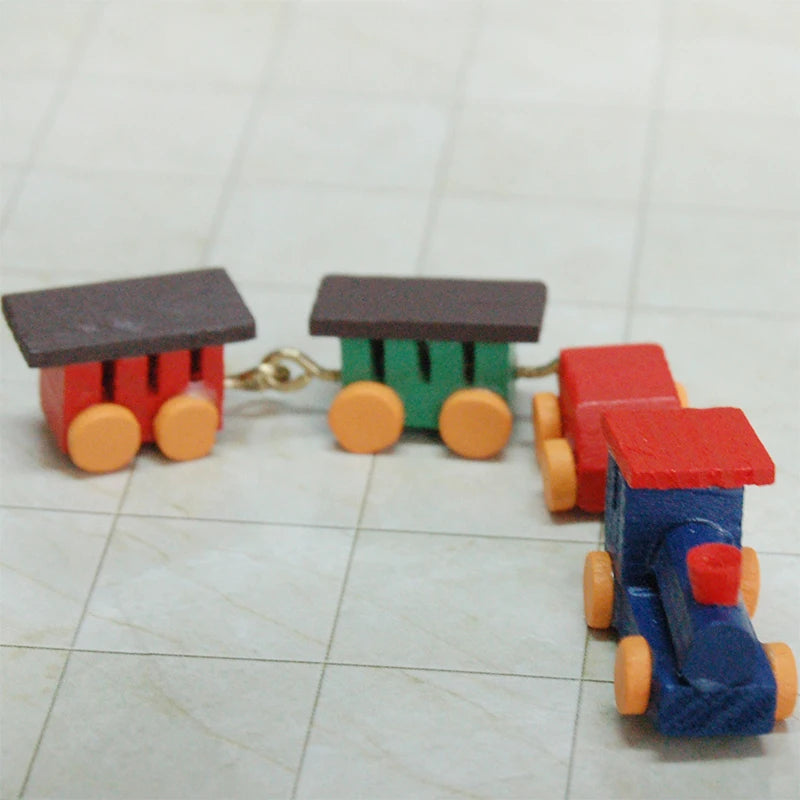 1:12 Scale Miniature Train Toy Model For Dollhouse Decoration