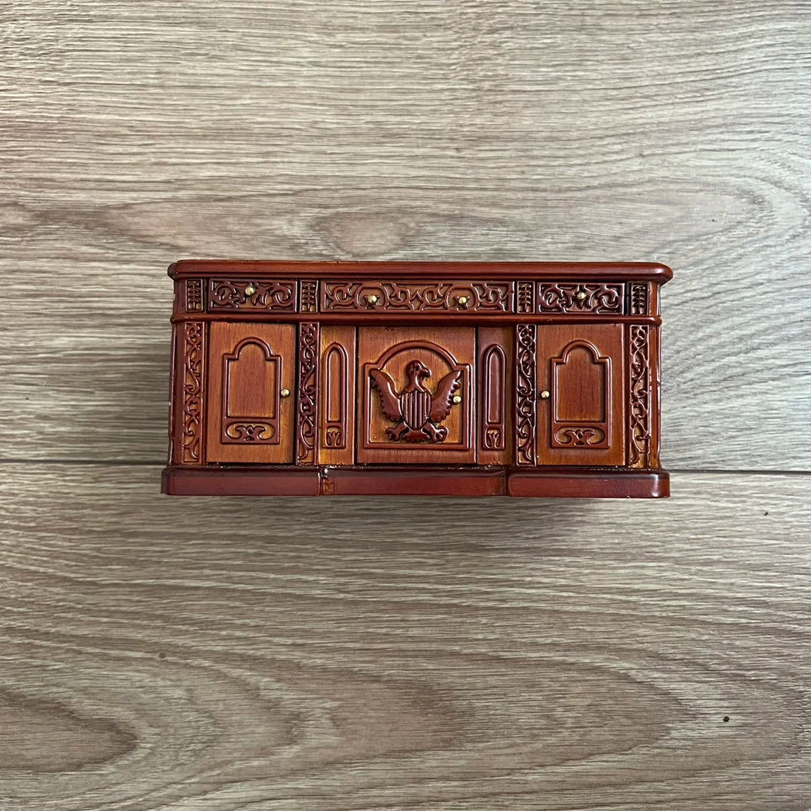 Aquí está el título SEO optimizado según tus pautas:
Casa de muñecas en miniatura a escala 1:12, sillón reclinable para muñecas, espejo de tocador, modelo de muebles en miniatura