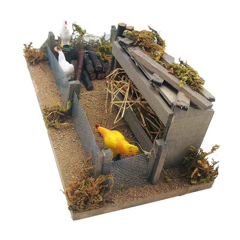 1:12 Scale Miniature Dollhouse Accessories Yard Hen Chicken Poultry Farm Coop Hutch