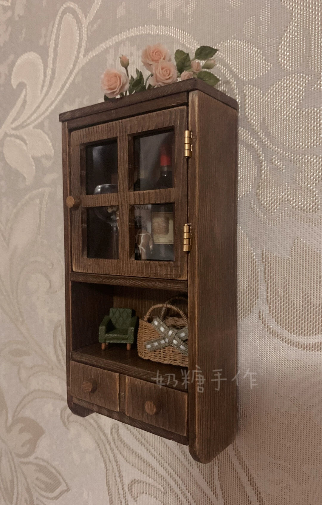 1:6 Scale Vintage Distressed Hanging Cabinet Miniature Dollhouse Furniture For Blythe Dolls