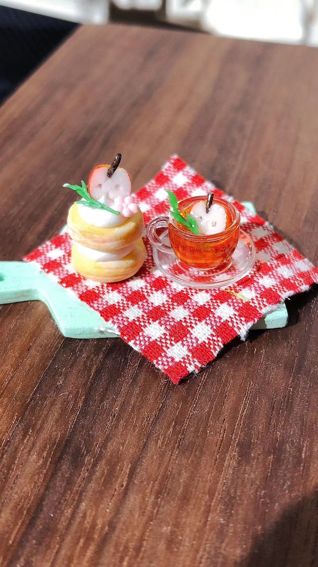 Miniatura de té de frutas a escala 1:12, accesorios para casa de muñecas, bebidas en miniatura de arcilla hechas a mano