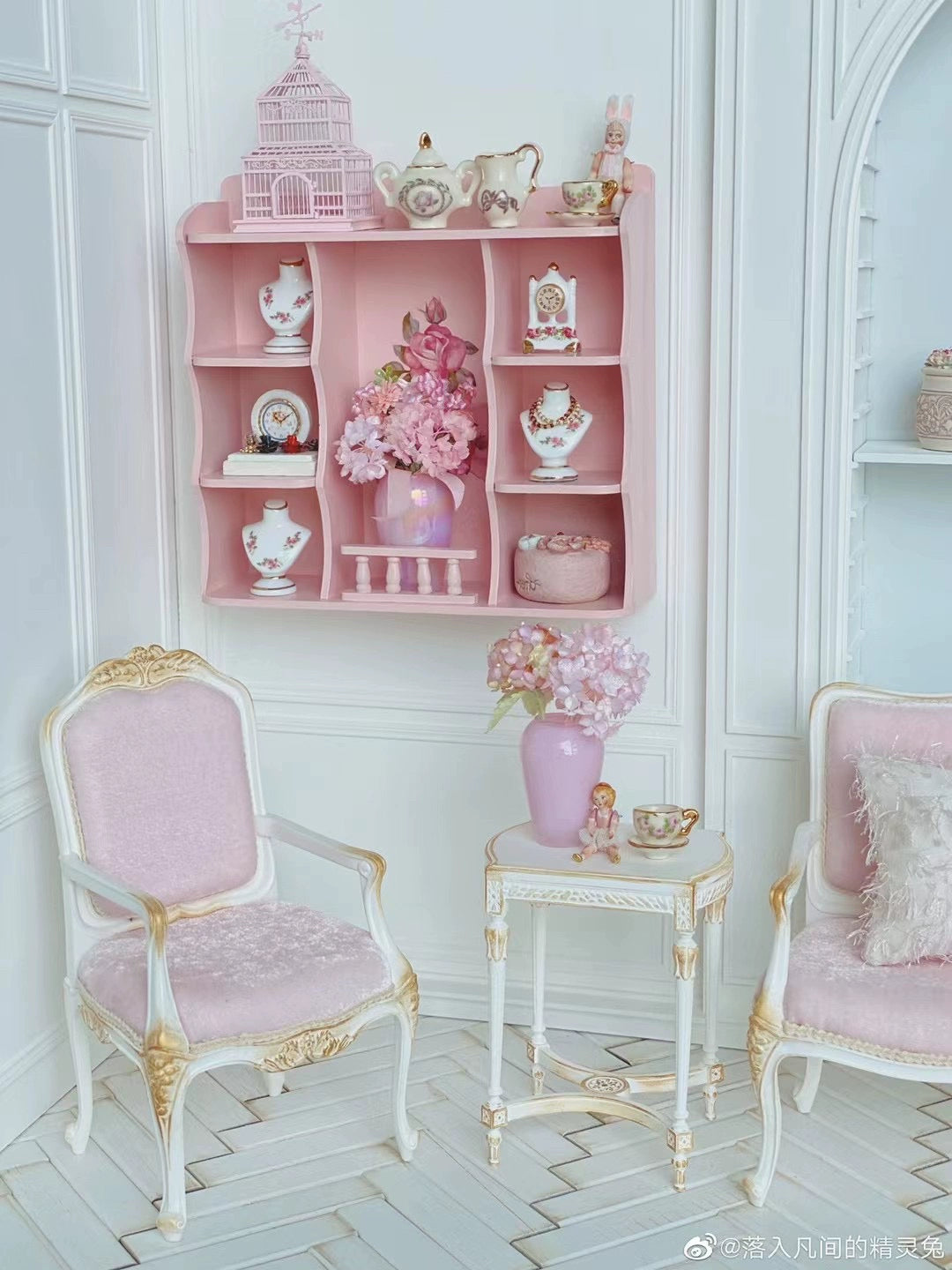 1:6 Scale Miniature Dollhouse Furniture Wooden Cabinet Wall Shelf Kitchen Cupboard Retro Miniature For Blythe Doll
