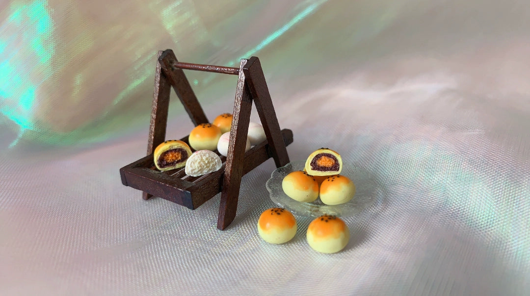 1:12 Scale Miniature Egg Yolk Pastry Dollhouse Food Accessory