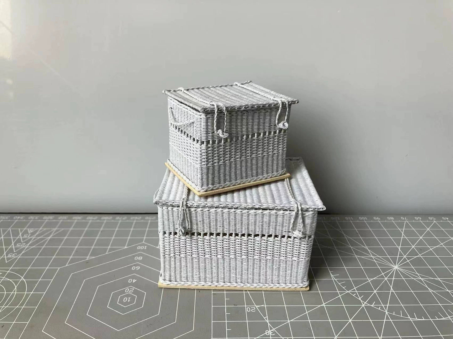 1:12 Scale Miniature Wicker Basket Blythe OB11 Dollhouse Accessory Small Long Size Photography Prop