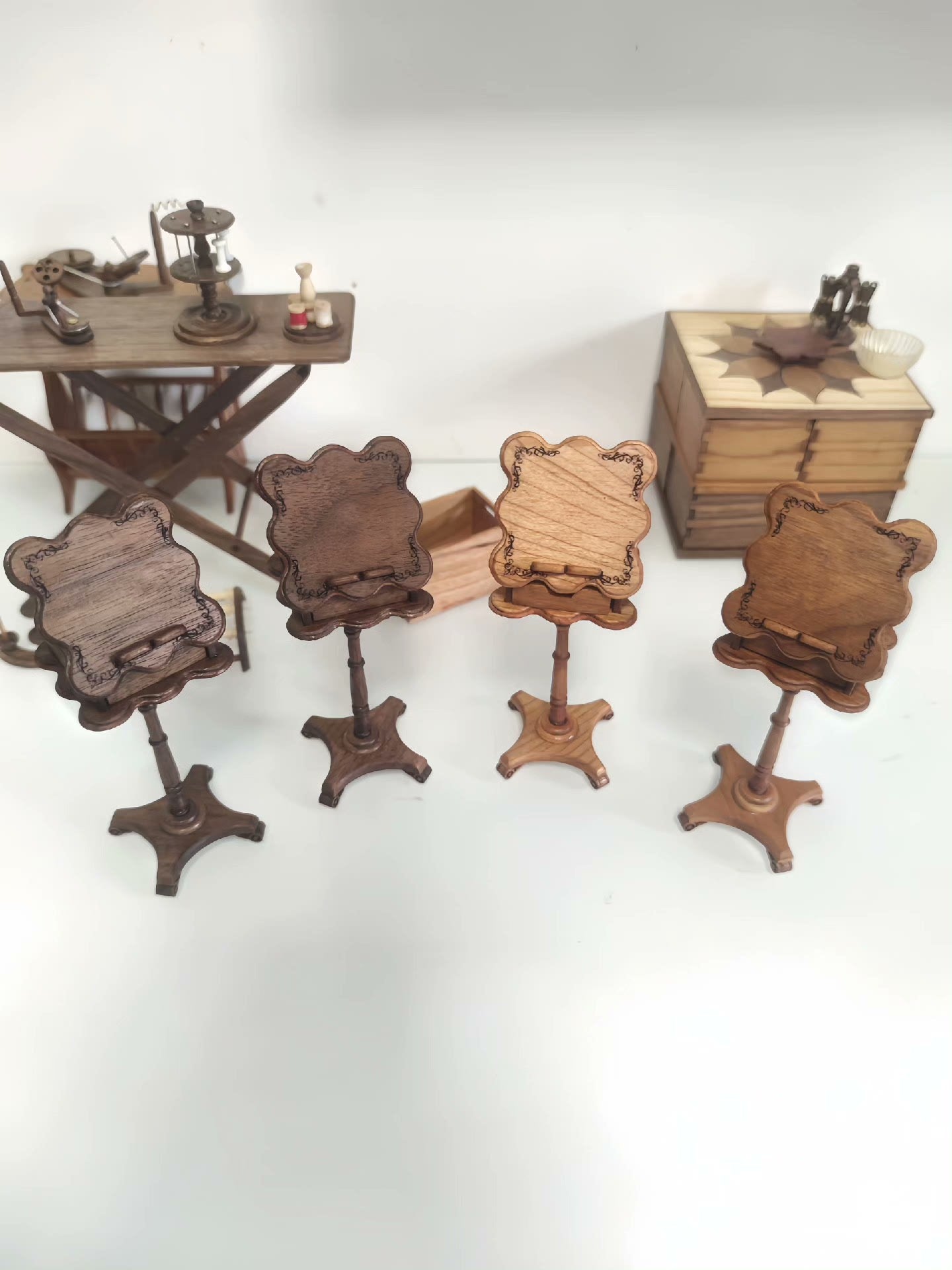 Présentoir miniature pour pupitre à musique à l'échelle 1:12, meuble de maison de poupée