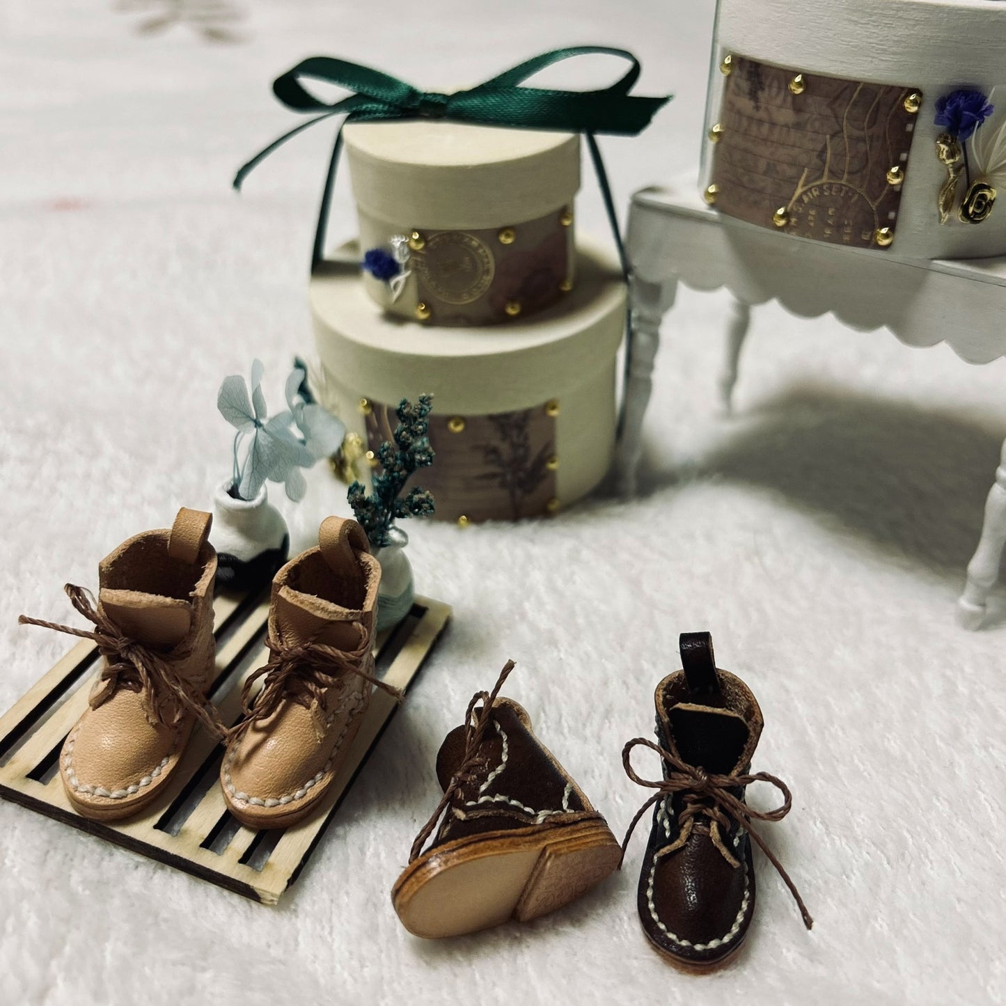 1:6 Scale Brown Boots For BJD Dolls Miniature Shoes
