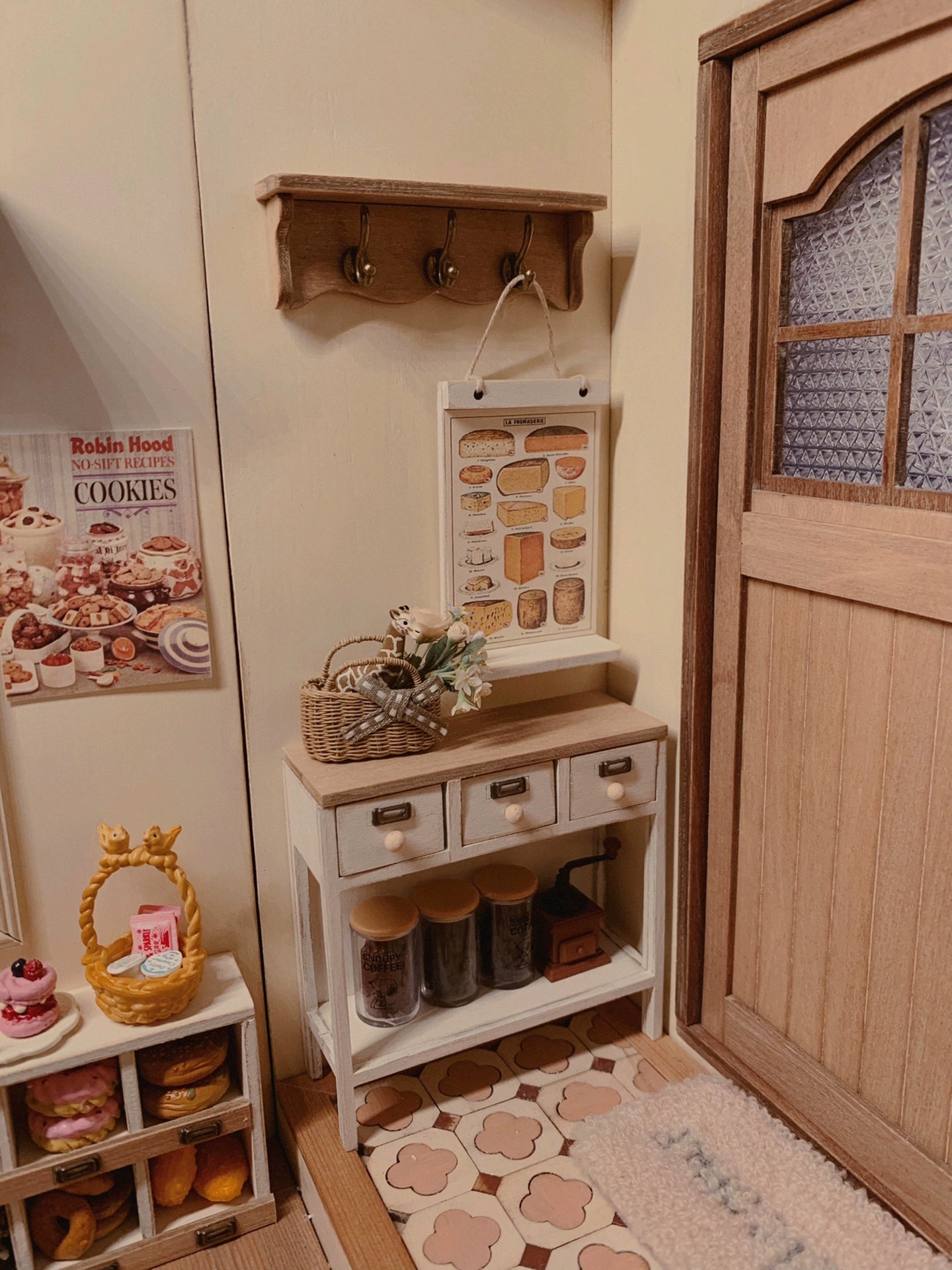 1:12 Scale Miniature Bread Basket Dessert Basket Miniature Dollhouse Furniture Retro Handmade