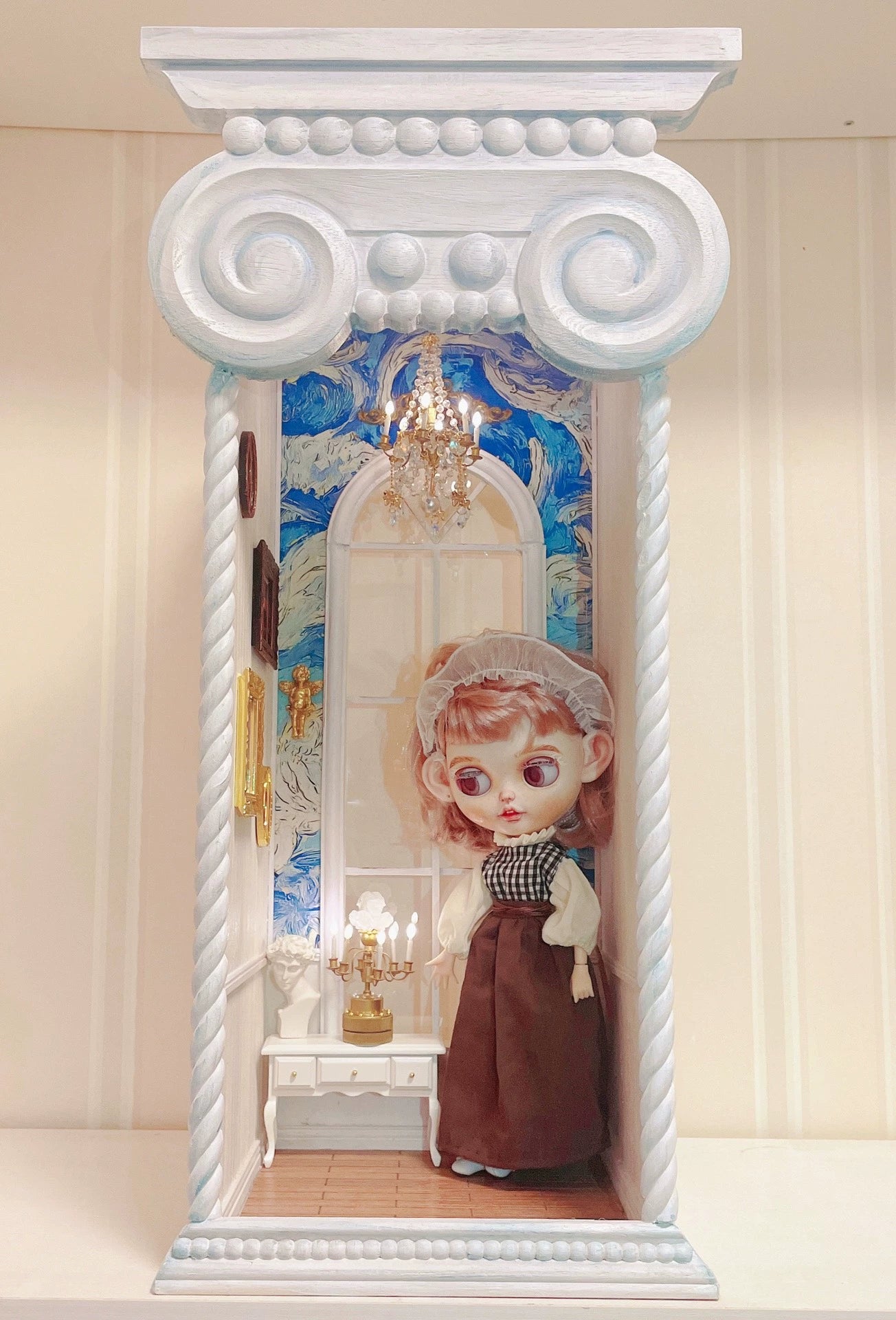Decoración de casa de muñecas en miniatura con columna romana a escala 1:6