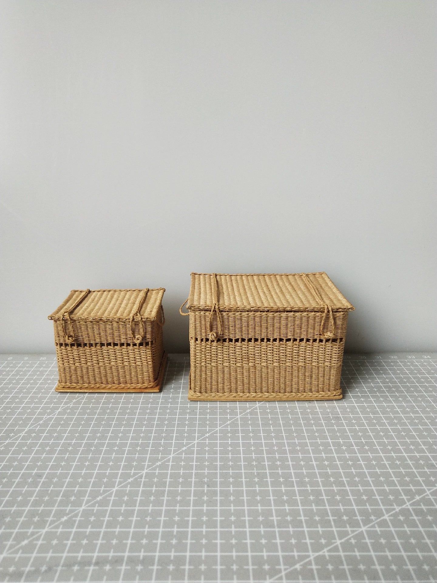 1:12 Scale Miniature Wicker Basket Blythe OB11 Dollhouse Accessory Small Long Size Photography Prop