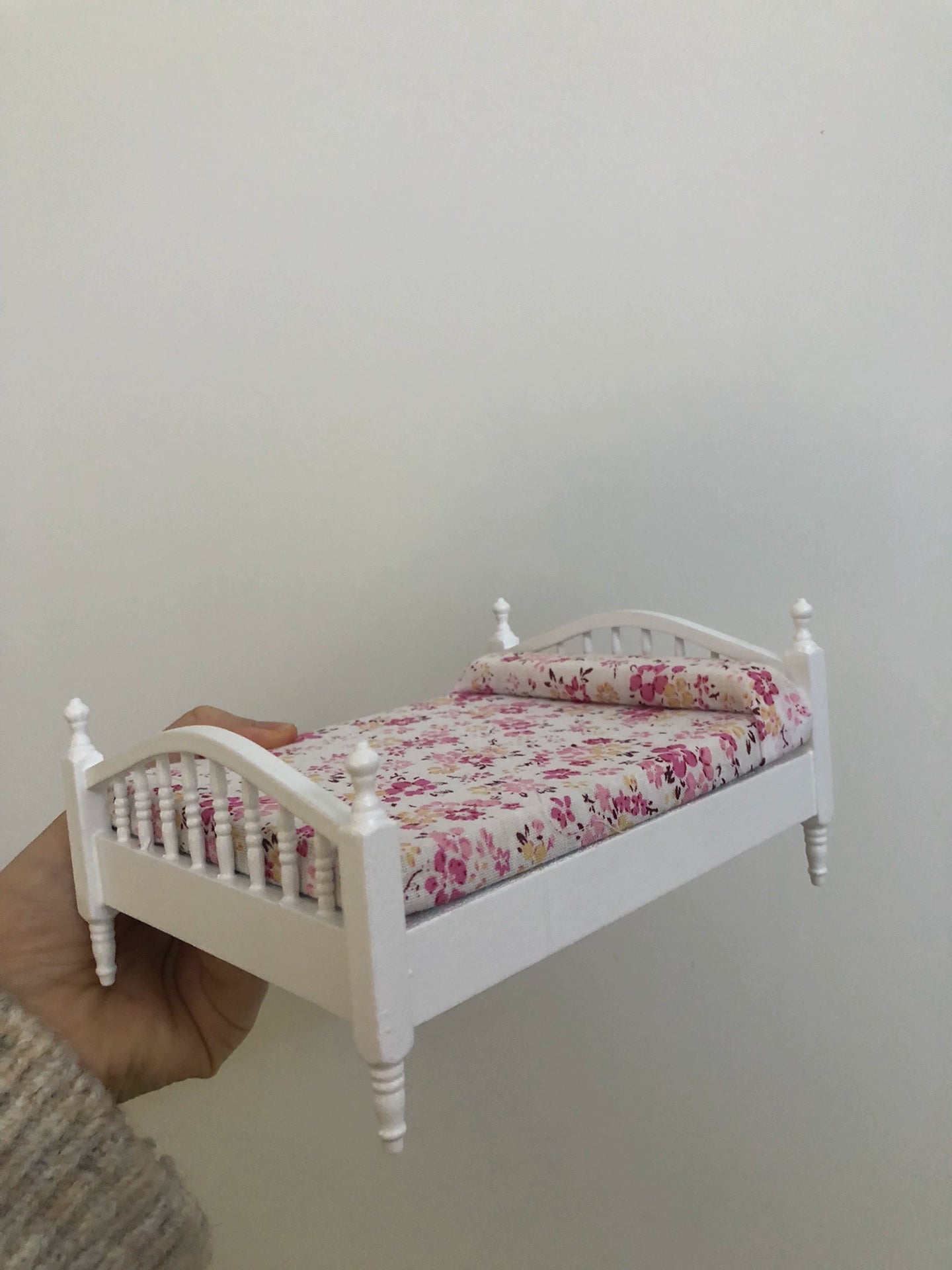 1:12 Scale Miniature Wooden Bed Single Double Dollhouse Furniture For BJD OB11
