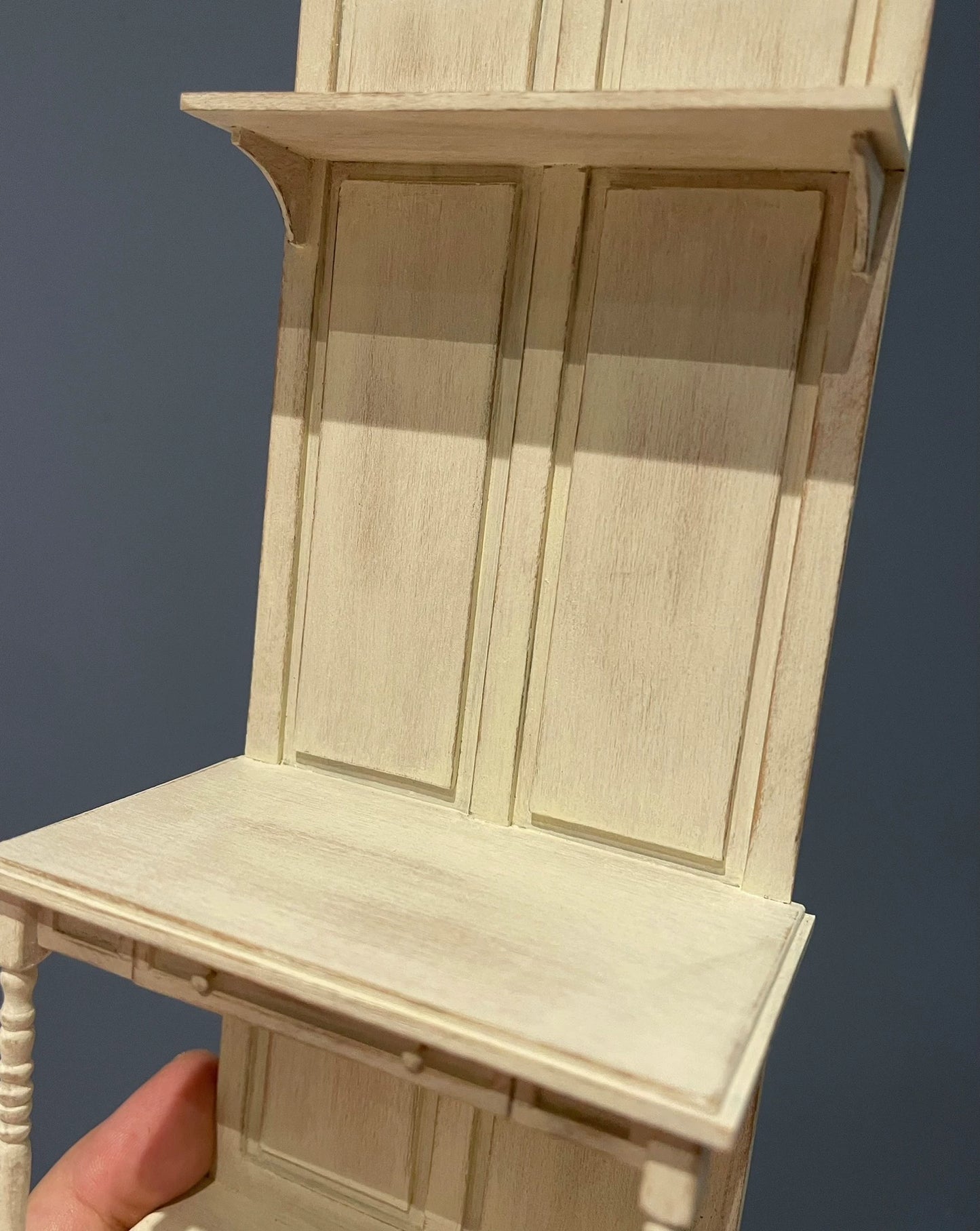 Meuble d'entrée miniature à l'échelle 1:12 pour maison de poupée