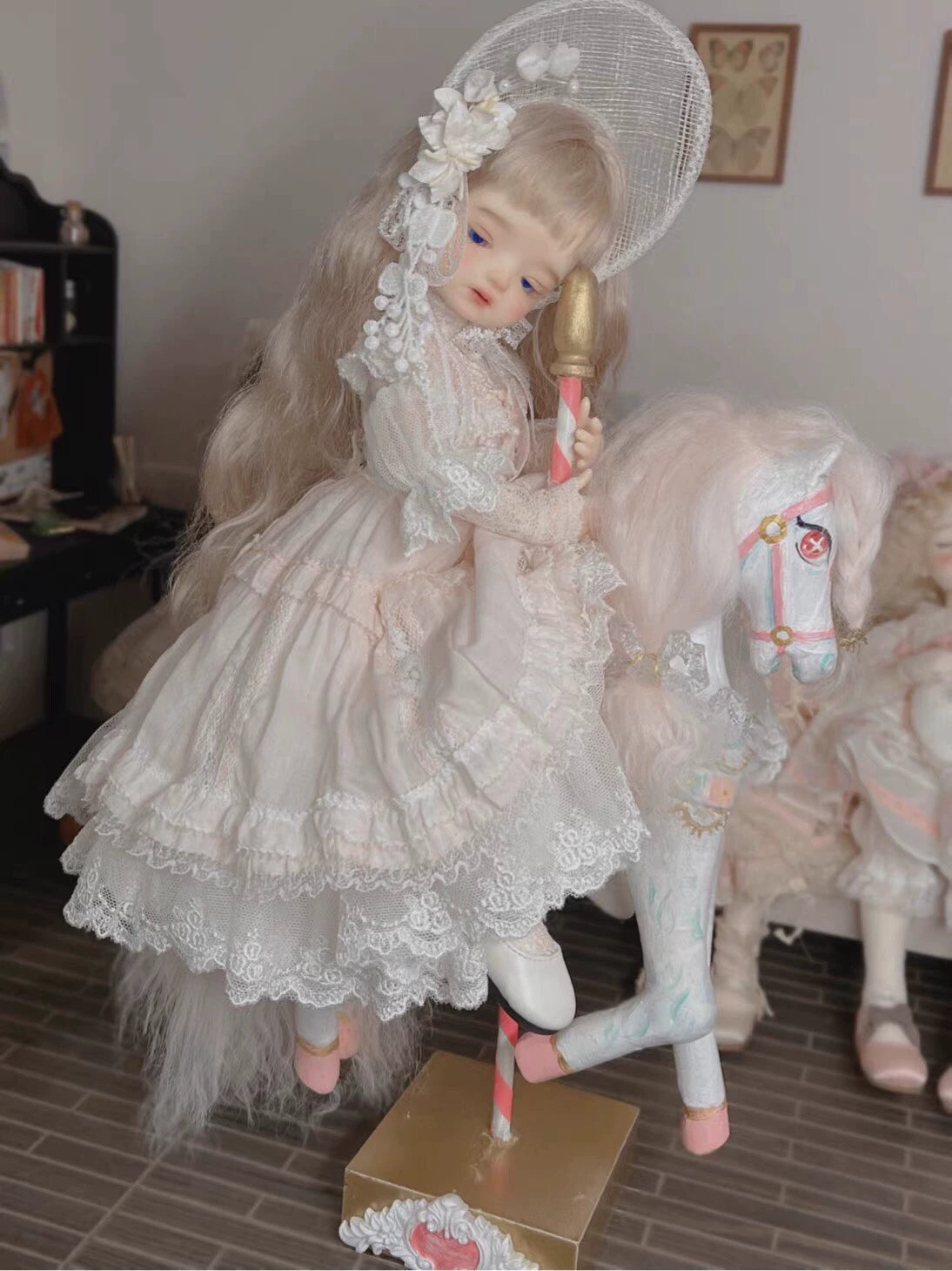 1:6 Scale Blythe Doll Stand Rotating Carousel Miniature Display Base