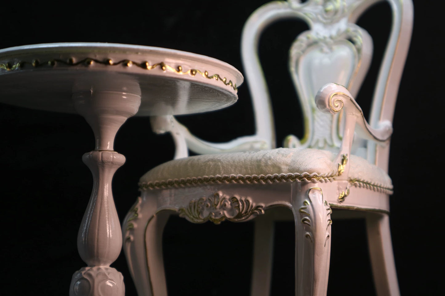 1:3 Scale 1:4 Scale 1:6 Scale BJD Dollhouse Furniture European Classic Wooden Table And Chairs Miniature Dollhouse Accessories