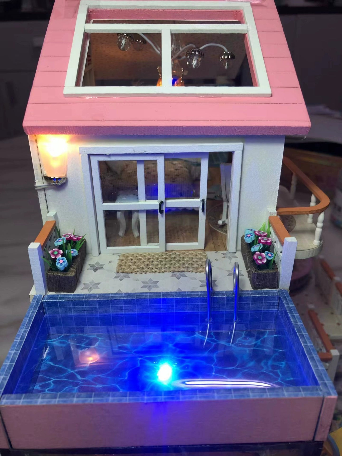 Kit de casa de muñecas en miniatura Sweet Talk a escala 1:12 con muebles