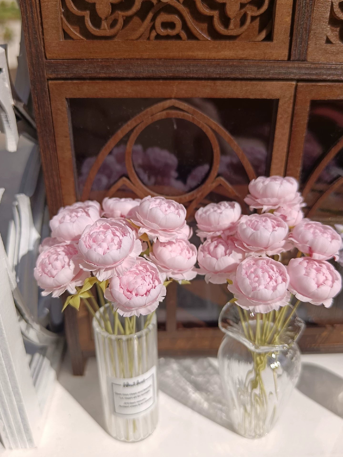 Decoración de exhibición BJD en miniatura de flor de peonía rosa de arcilla a escala 1:12