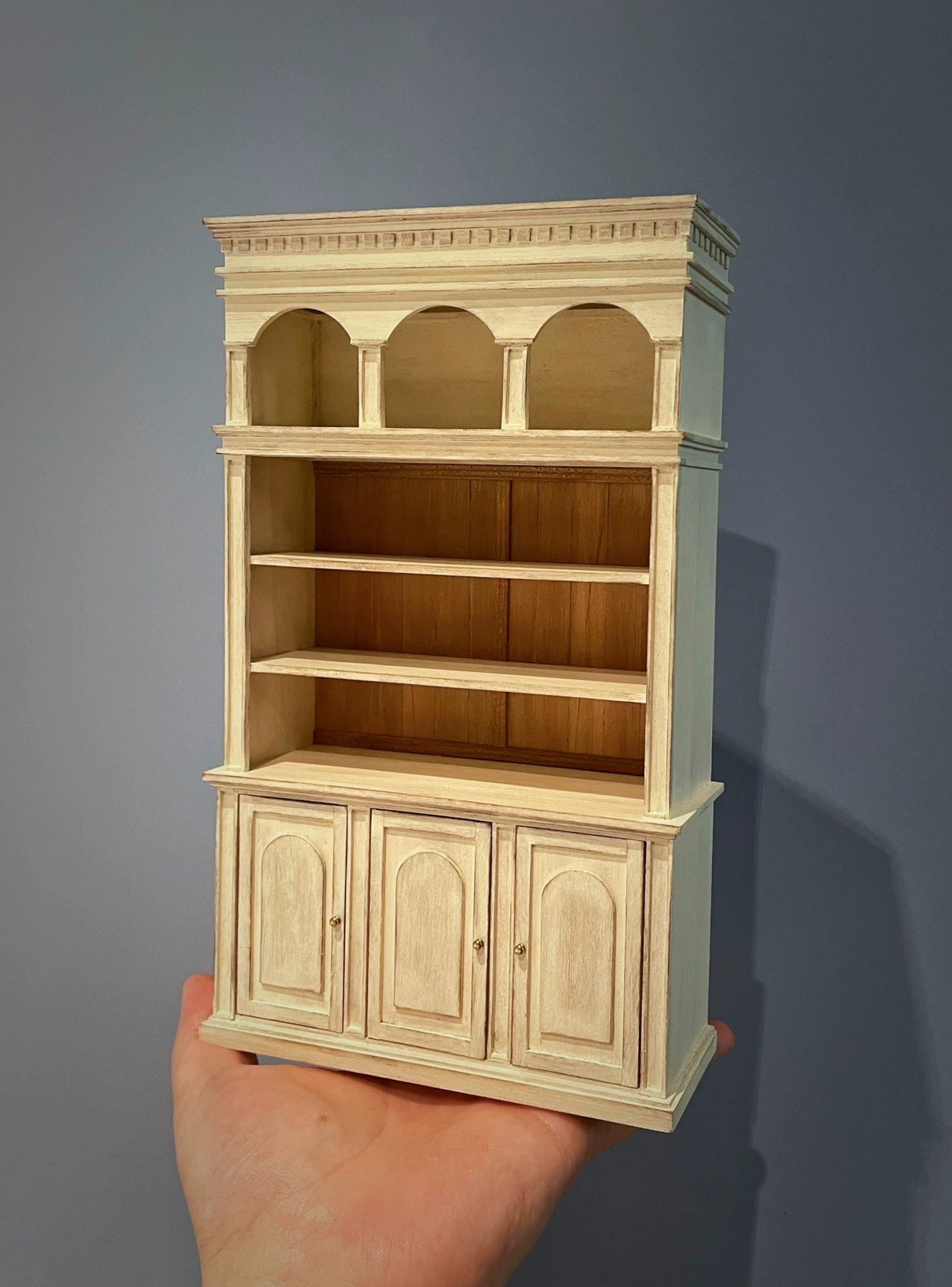 1:12 Scale Vintage Bookshelf Miniature Dollhouse Furniture