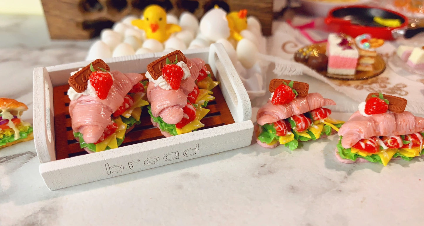1:12 Scale Large Croissant Miniature Food For Dollhouse 1:6 Scale Bakery Display