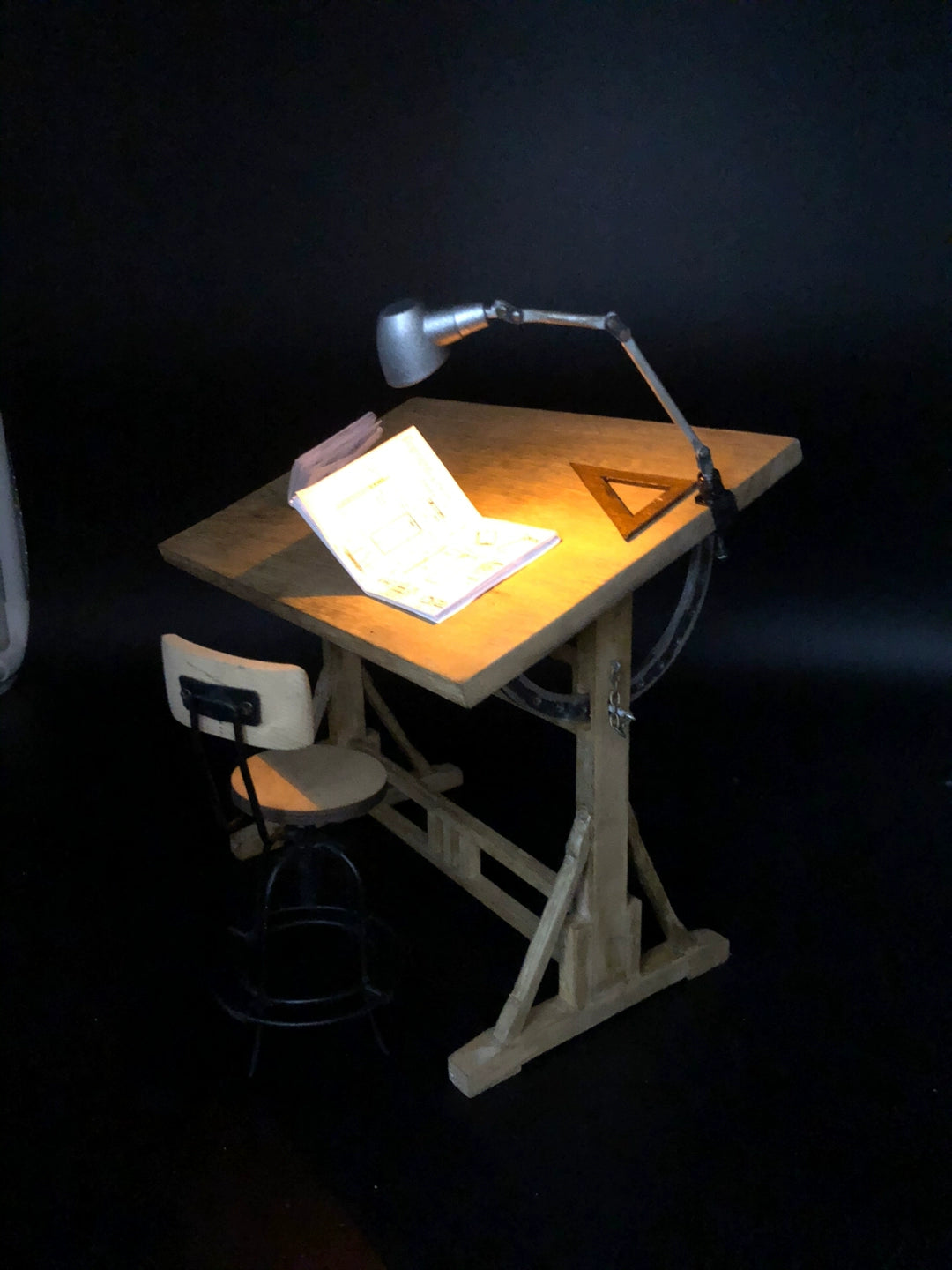 Banco de trabajo de madera a escala 1:6, muebles en miniatura para casa de muñecas Blyth BJD