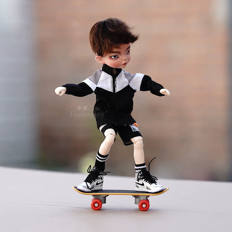 Accesorios para muñecas BJD a escala 1:6: Raqueta de tenis en miniatura y zapatillas para Blythe y figuras de acción.