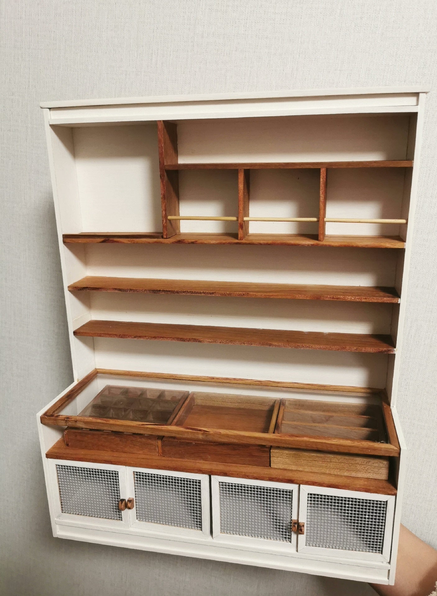 Armoire à pain miniature à l'échelle 1:12, meuble de maison de poupée, accessoire de cuisine