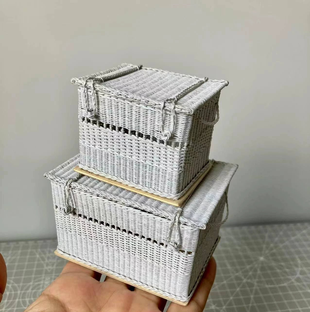 1:12 Scale Miniature Wicker Basket Blythe OB11 Dollhouse Accessory Small Long Size Photography Prop