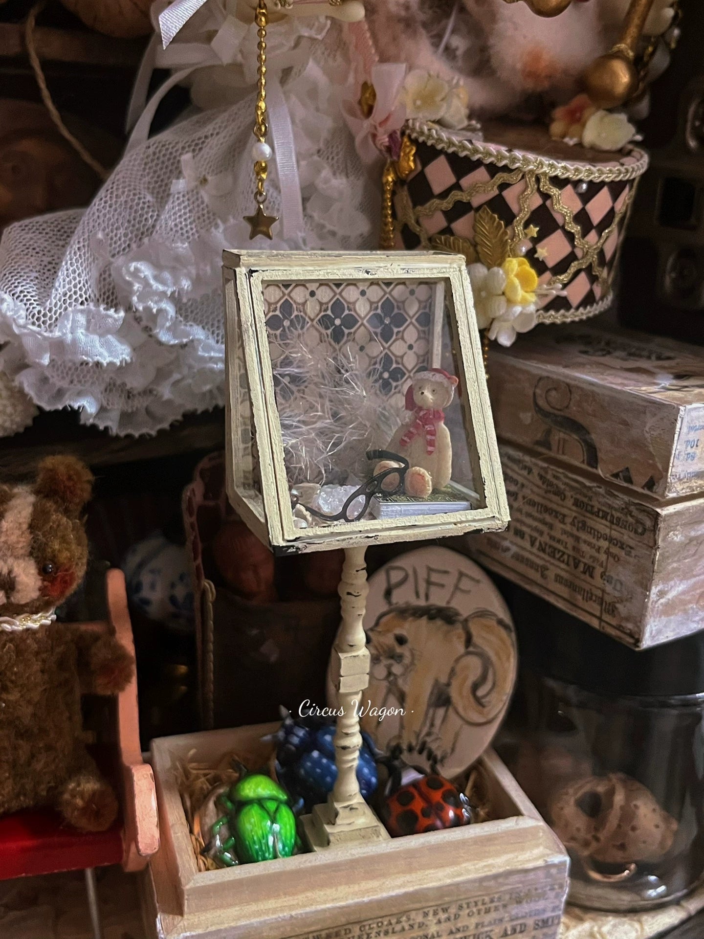 Meubles de maison de poupée miniatures à l'échelle 1:12