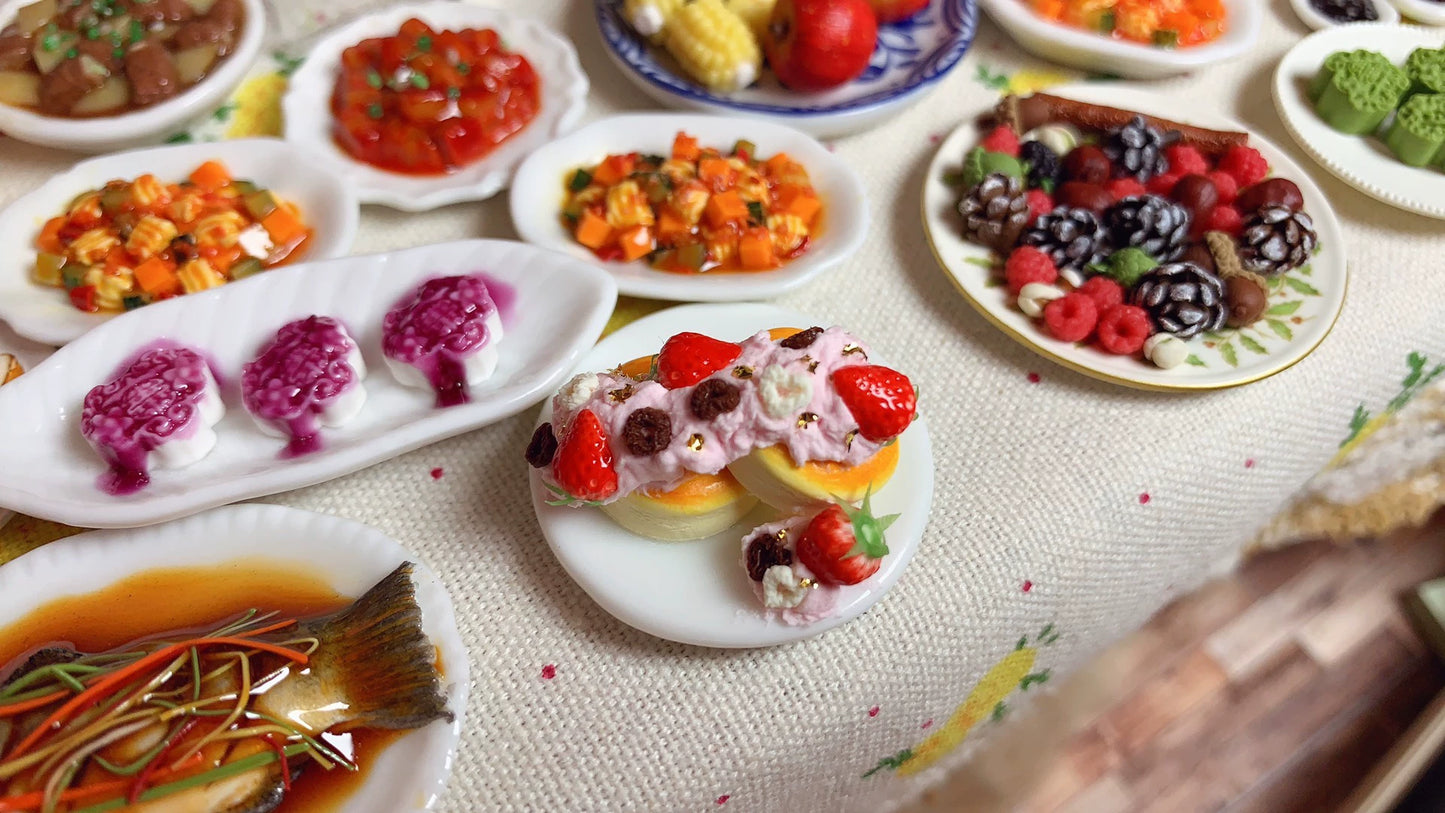 1:12 Scale Miniature Dessert Set With Fig Toast And Strawberry Pancakes For Dollhouse Display