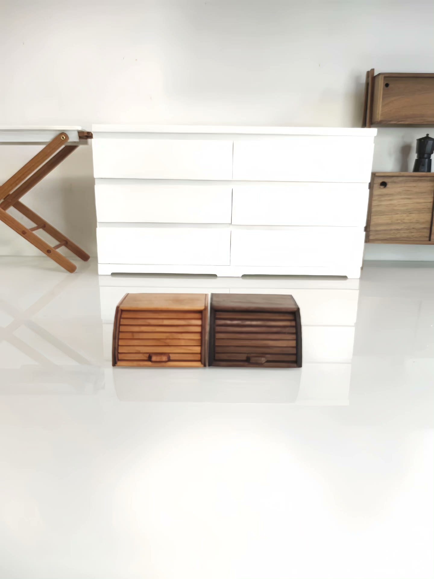 Caja de pan en miniatura a escala 1:12 con persiana enrollable para la cocina de la casa de muñecas Blythe