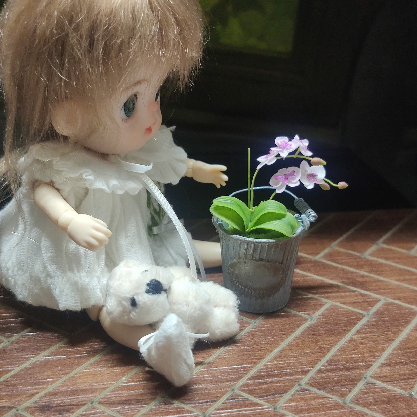 1:12 Scale Miniature Clay Orchid Butterfly Orchid Handmade Dollhouse Decoration