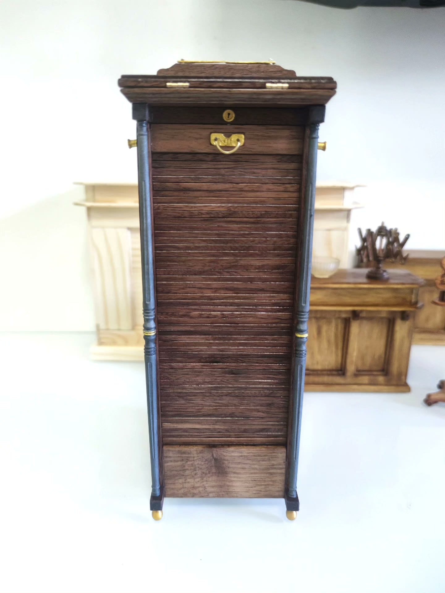 Cabinet dentaire miniature à l'échelle 1:6, meubles pour maison de poupée