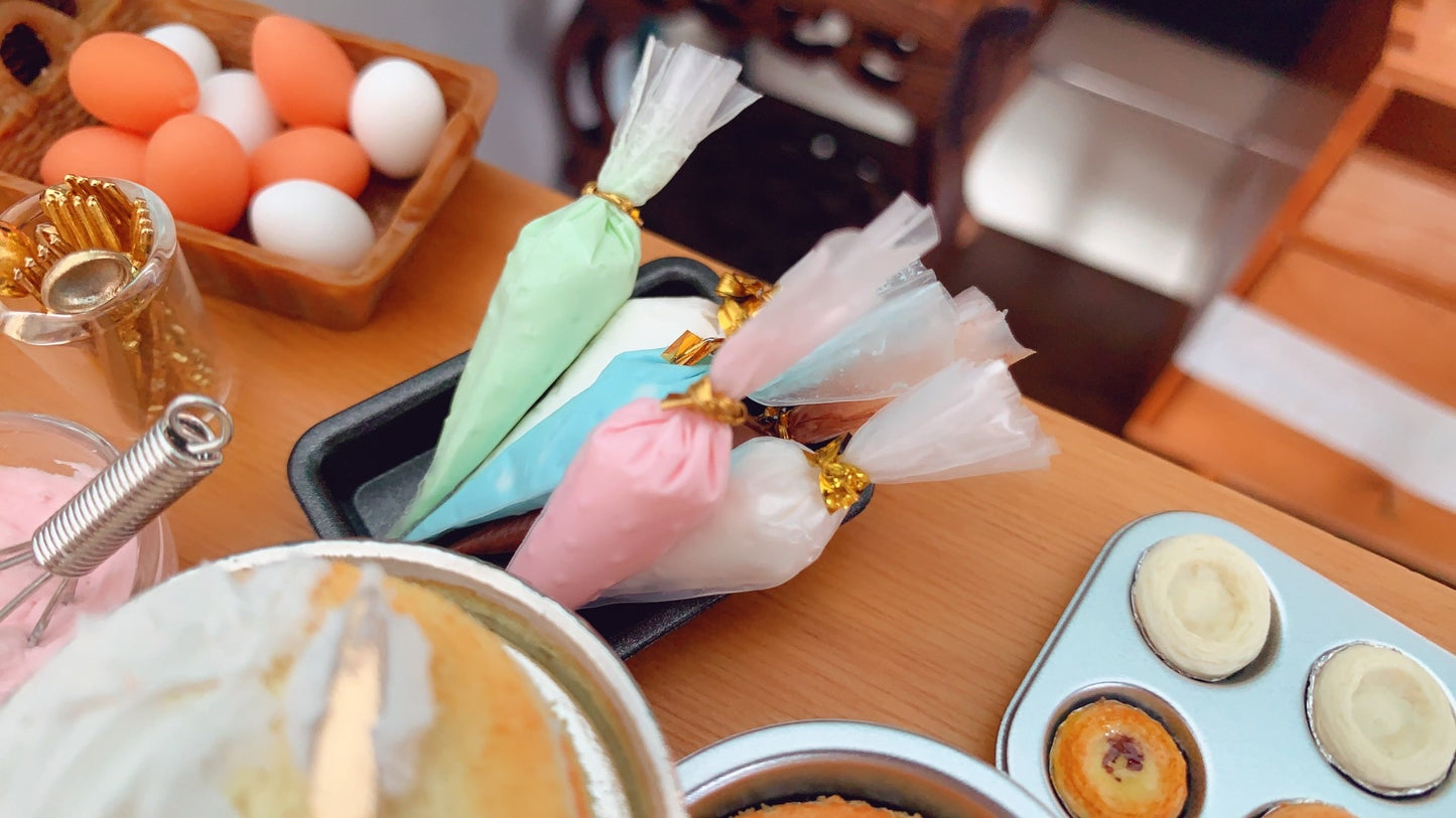1:12 Scale Miniature Kitchen Baking Scene Accessories Handmade Dollhouse Food Play Set