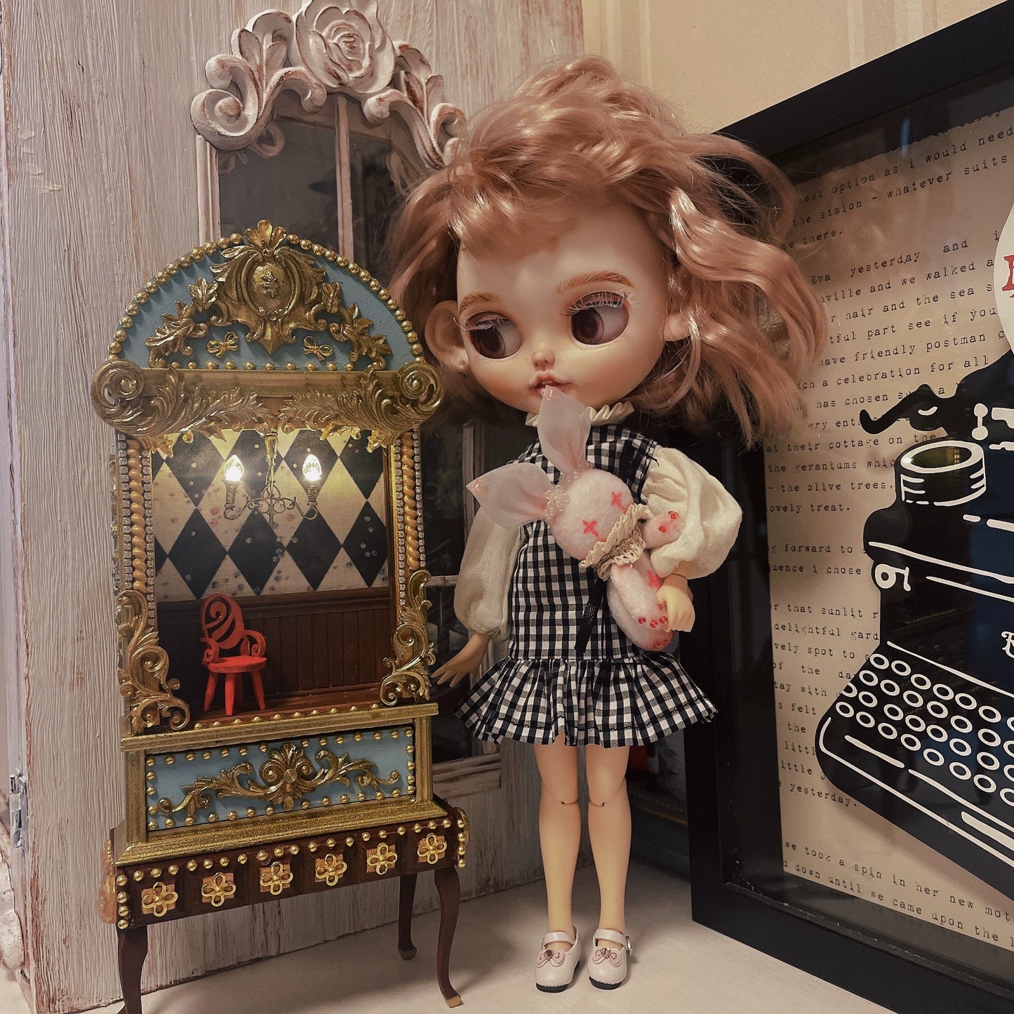 Maison de poupée miniature à l'échelle 1:6, présentoir de théâtre rétro pour poupées Blythe