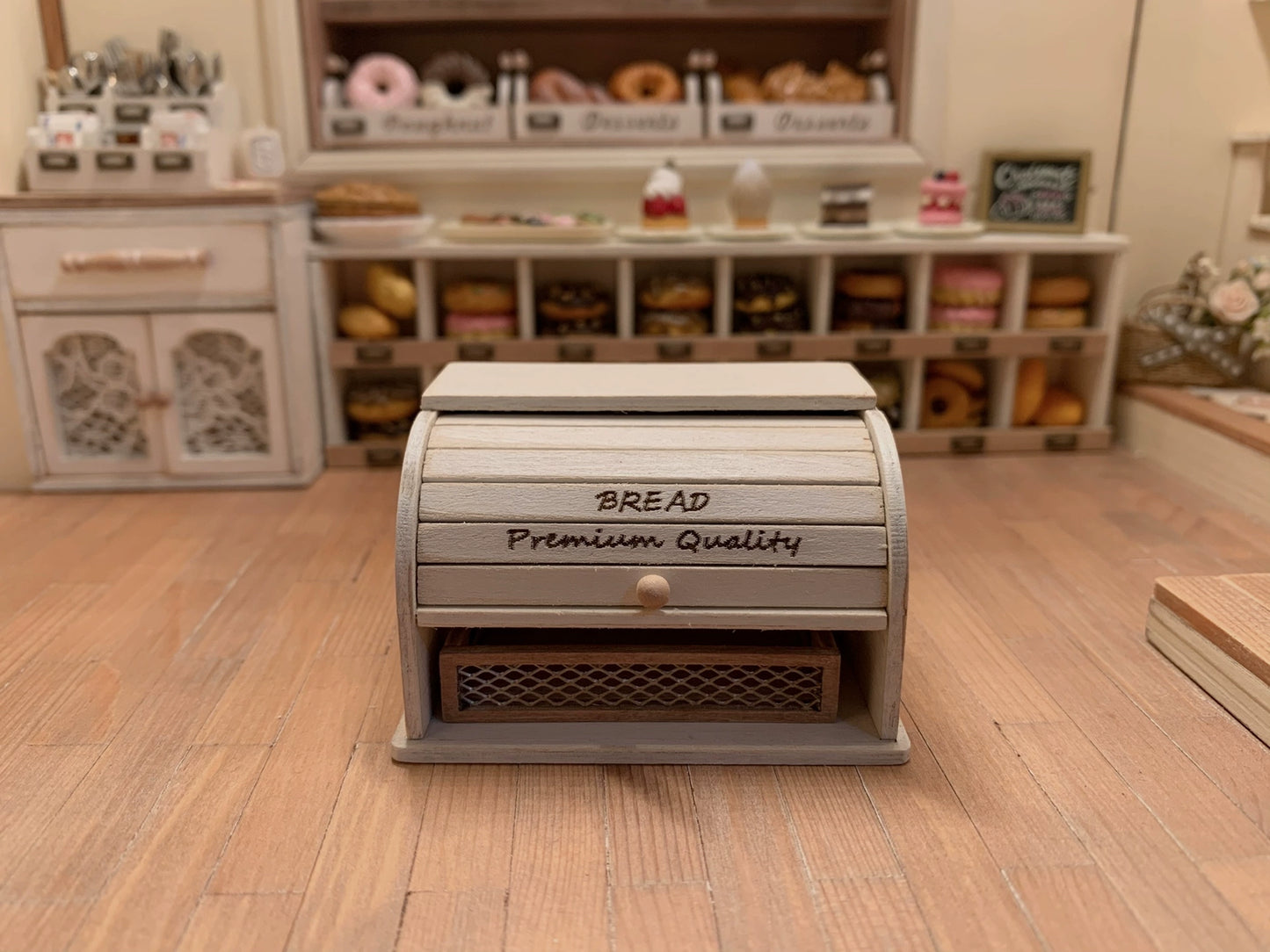 1:12 Scale Miniature Dollhouse Wooden Bread Basket Dessert Tray Vintage Handmade Miniature Furniture