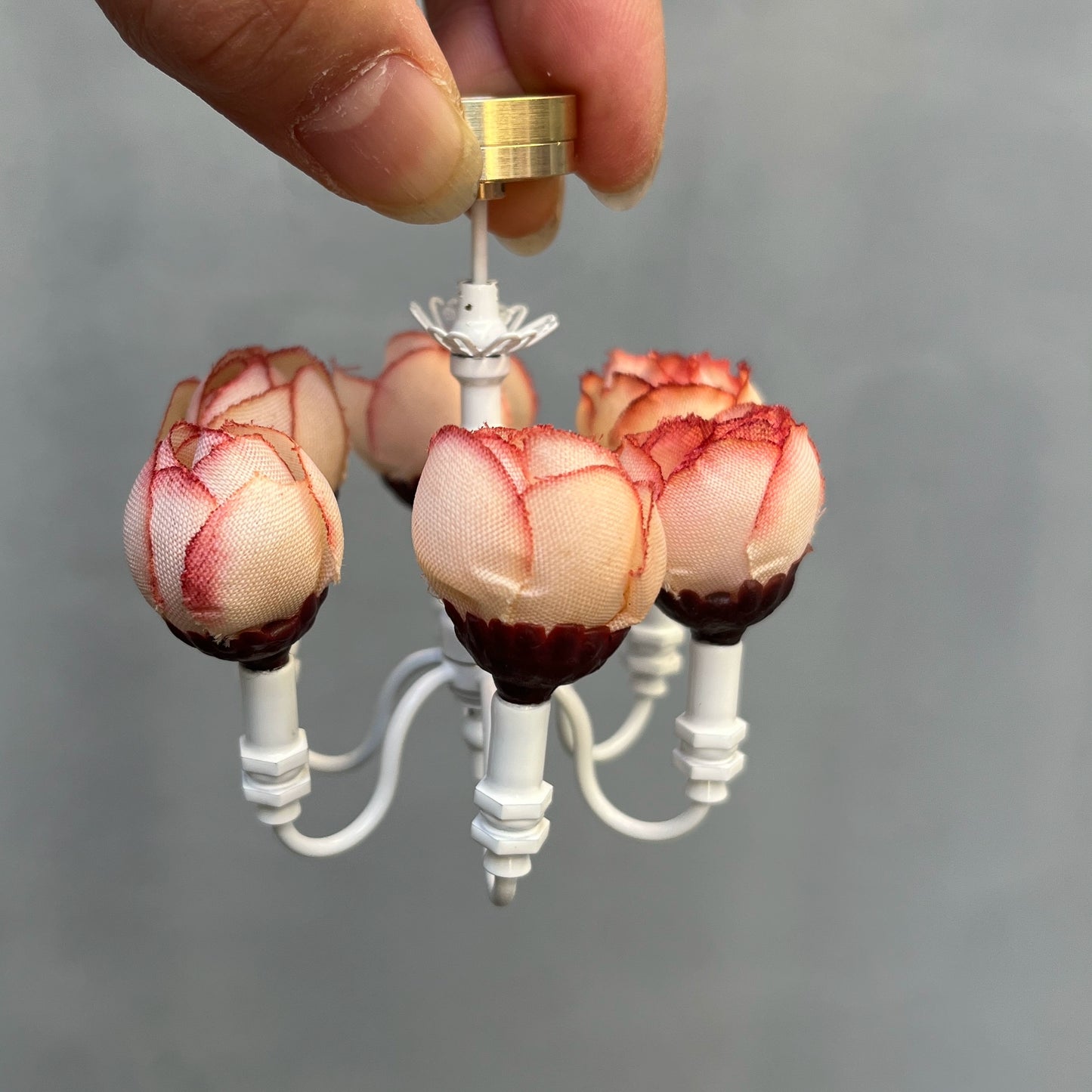 1:12 Scale Miniature Dollhouse Rose Six Head Wireless LED Chandelier Lighting Accessory