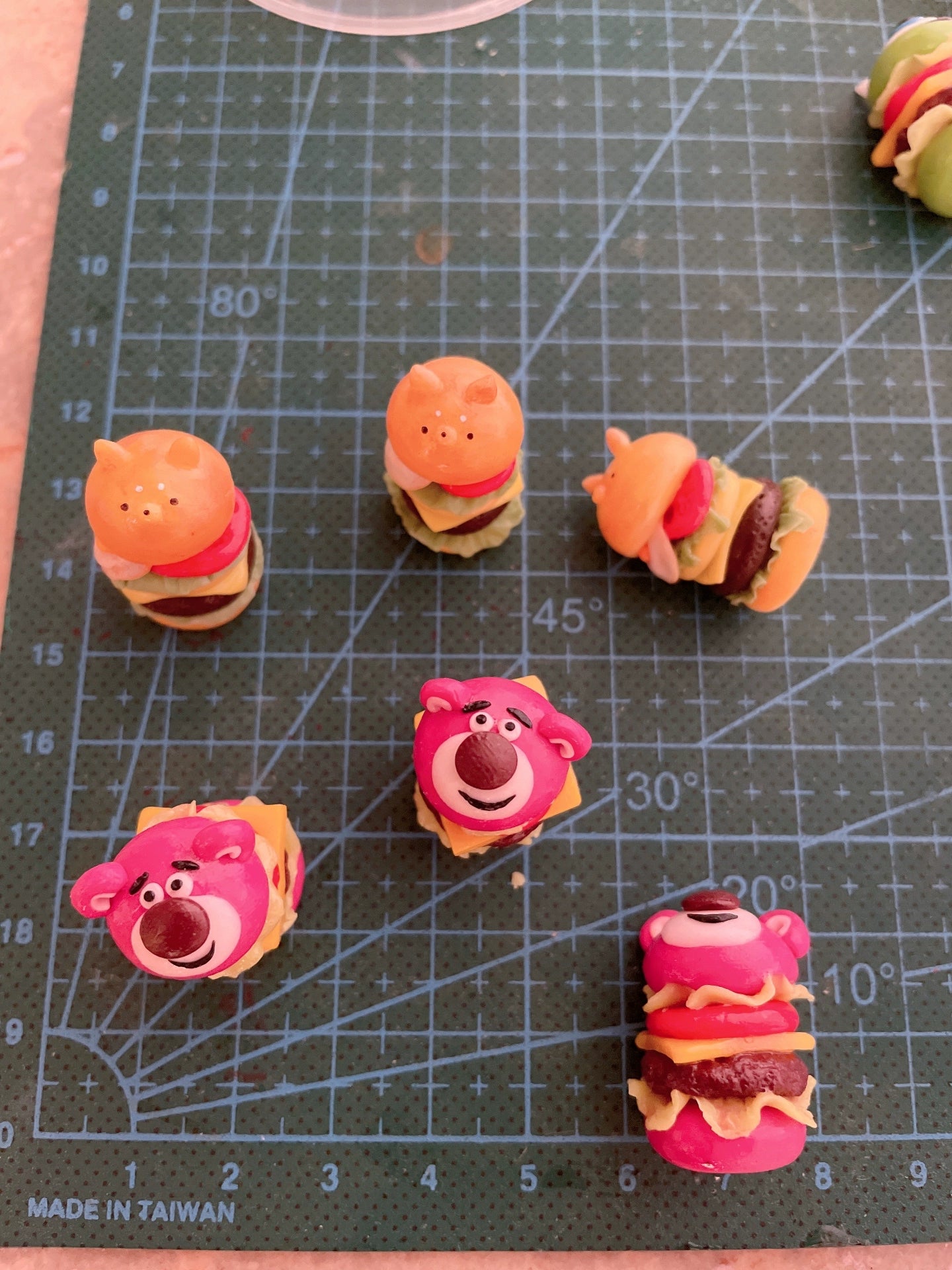 Hamburger miniature en argile pour maison de poupée, accessoire alimentaire à l'échelle 1:12