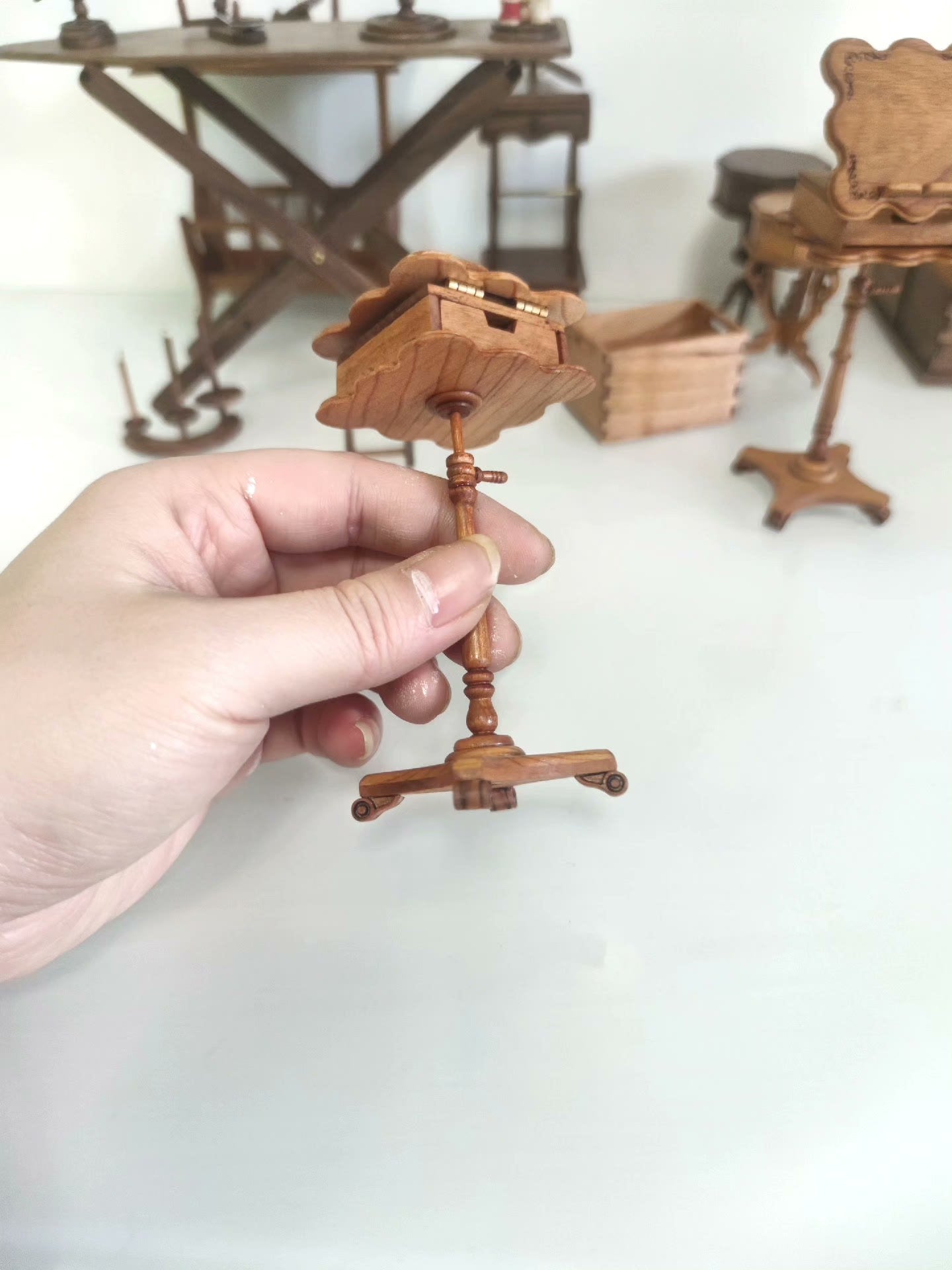 Présentoir miniature pour pupitre à musique à l'échelle 1:12, meuble de maison de poupée